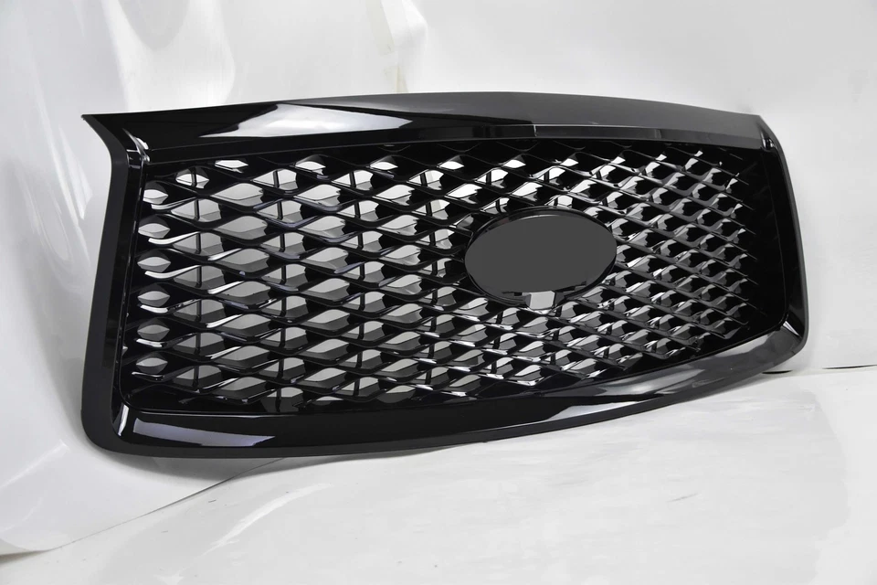 Parrilla delantera para Infiniti QX80 2018-2021 con orificio de cámara negro brillante Foto 2 de 4