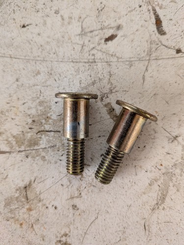 Suzuki Gsxr Srad 600 2000 Steuerkettenschutzschrauben