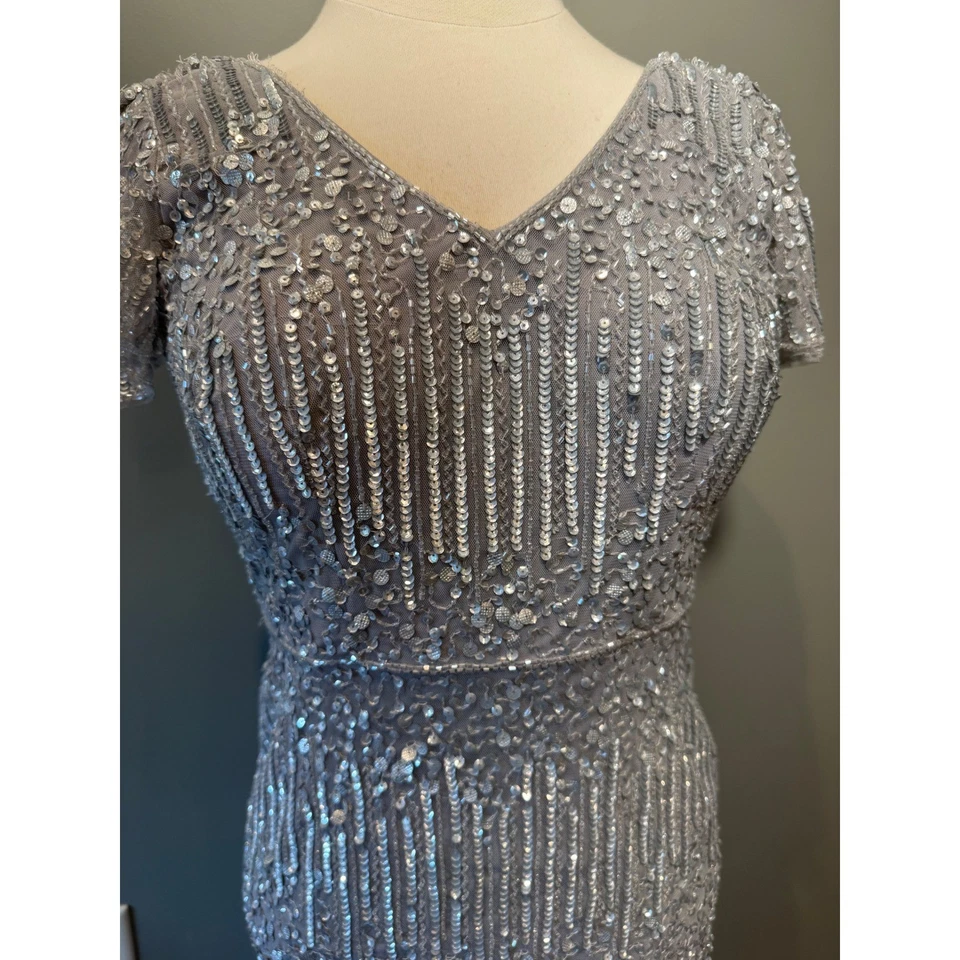 Impresionante Vestido Formal Adrianna Papell Platino Plateado Lentejuelas Cuentas Talla 0 Foto 2 de 4