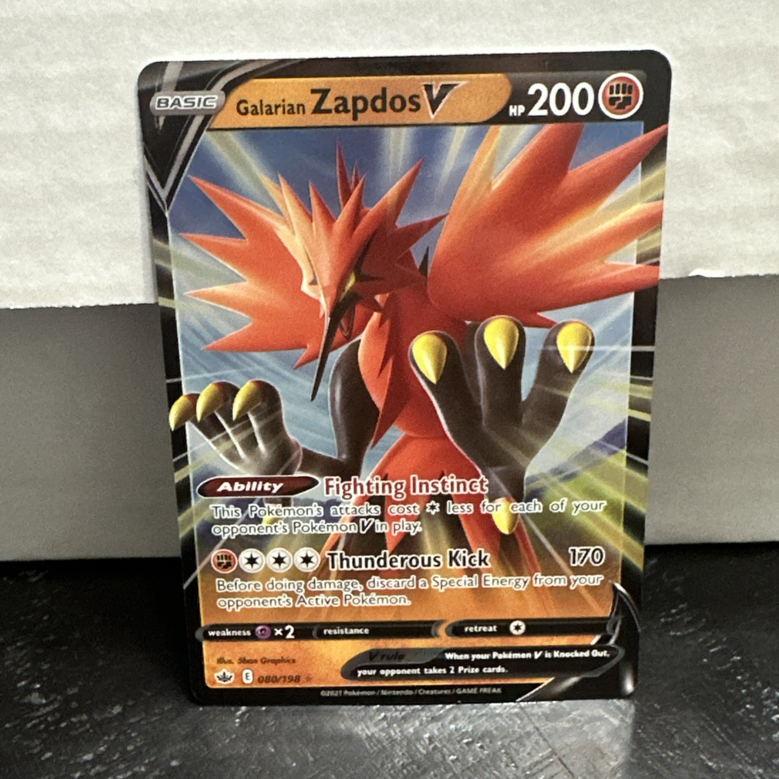 Pokemon TCG Galarian Zapdos V 80/198 Full Art Holo Rare - Chilling Reign