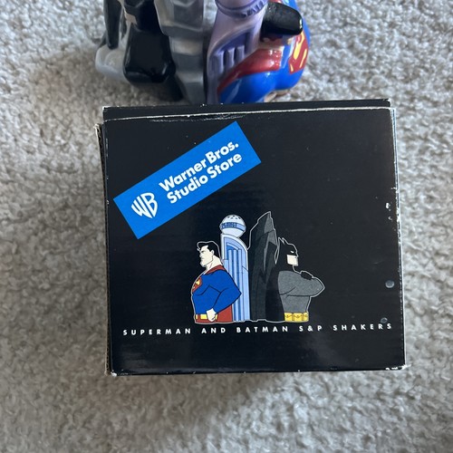 WARNER BROS SUPERMAN & BATMAN SALT & PEPPER Statue Figurine TOY 1999 - Picture 19 of 24