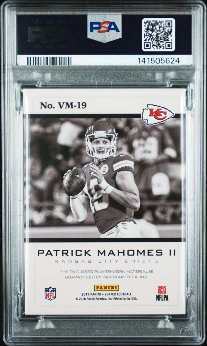 2017 Panini Vertex Patrick Mahomes #VM-19 Rookie Patch Granite /25 PSA 9 WB1983 view 2