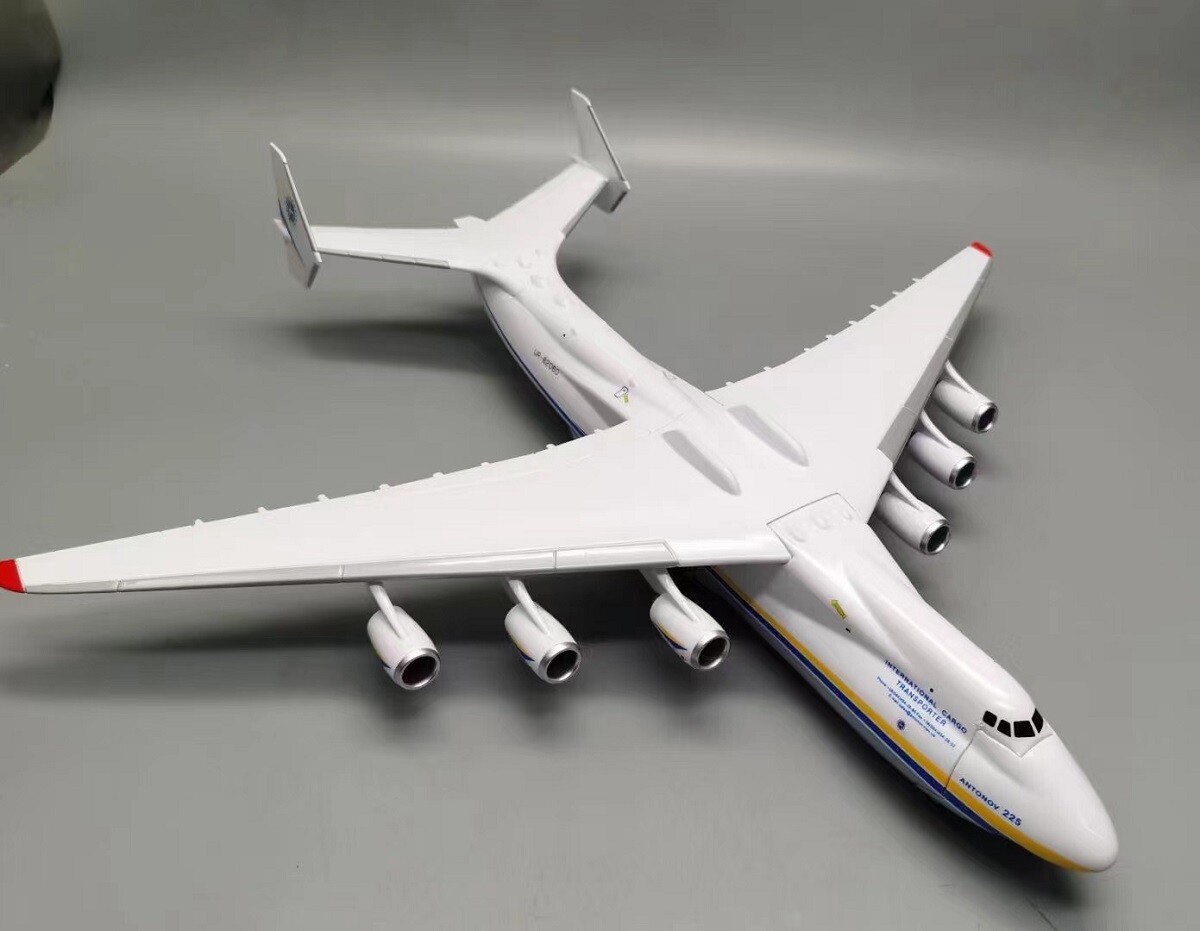 Very Rare) 1:200 Antonov AN-225 Mriya UR-82060 Aircraft