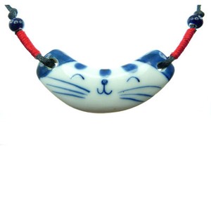 Détails Sur Collier Pendentif Porcelaine Chat Sourire Souriant Bleu Blanc Cordon Rouge Noir