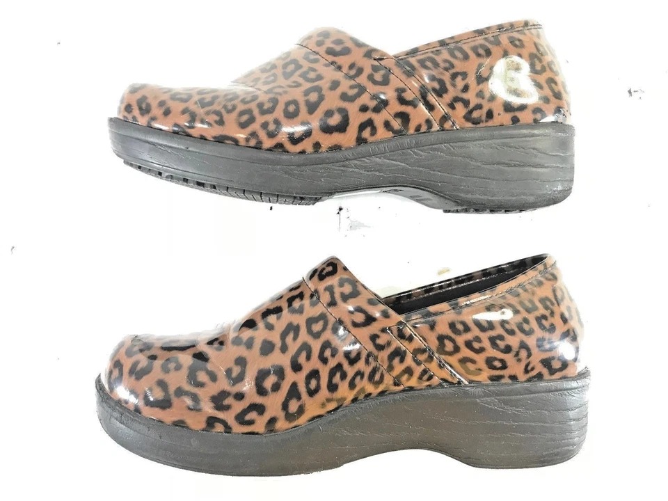 SEGURO ZUECO STEP SLIDE MULA ESTAMPADO LEOPARDO Resistente al Deslizamiento Trabajo Para Mujer 7M 💗USADO EN EXCELENTE ESTADO💗 Foto 4 de 4