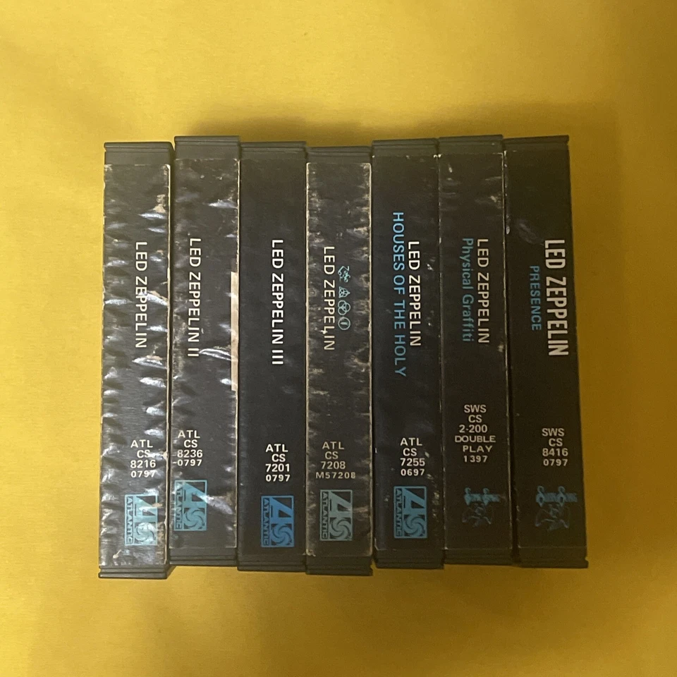 7 Led Zeppelin Slip Case 70’s Pink Cassettes Full Set Various Condition Untested Foto 3 de 4
