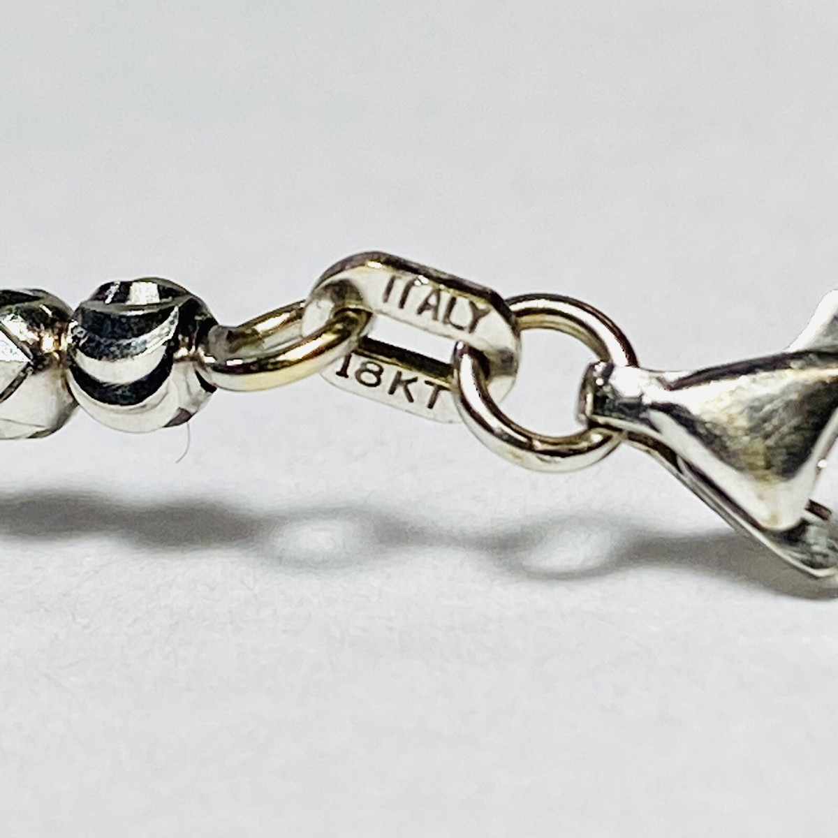 Italy 18K White Gold Star & Crescent Moon Cut Beaded 3mm Italy 18K White Gold Star & Crescent Moon Cut Beaded 3mm