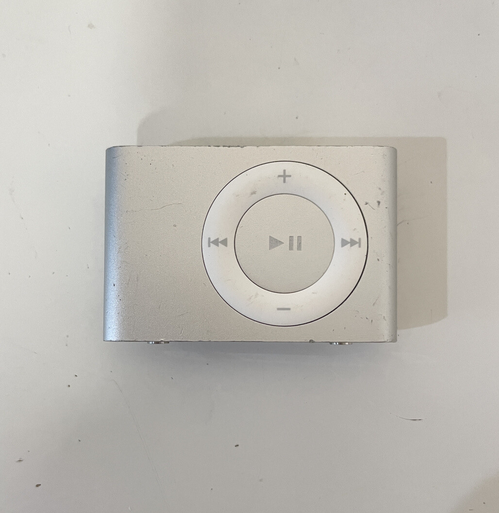 送料無料訳ありアップル iPod shuffle 第2世代 1GBシルバー Apple iPod shuffle 2nd Generation Silver (1 GB) 885909116454