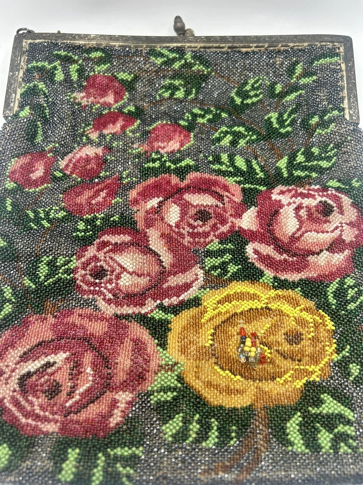 BOLSO Bolso Antiguo Vintage Art Nouveau de Noche con Cuentas Diseño Floral con Marco de Metal Foto 4 de 4