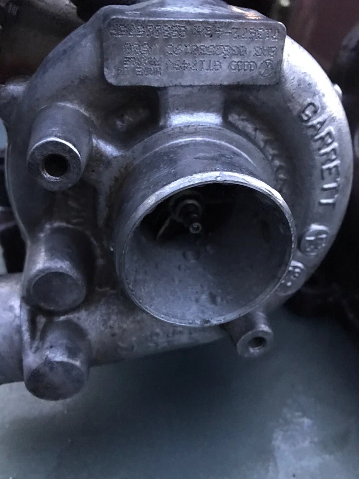 038-253-019A; VW JETTA TDI Garrett Turbo 1,9 L, motor ALH 1999-05 167 k millas Foto 2 de 2