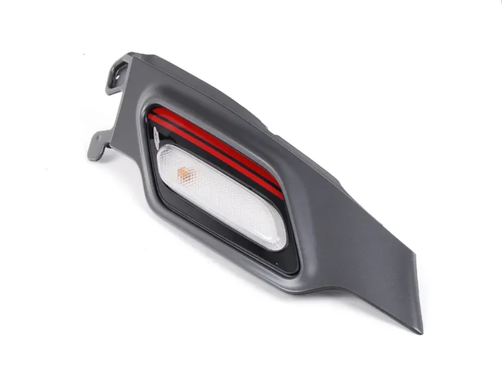 NEW MINI PACEMAN R61 JCW FRONT LEFT SIDE TURN SIGNAL TRIM