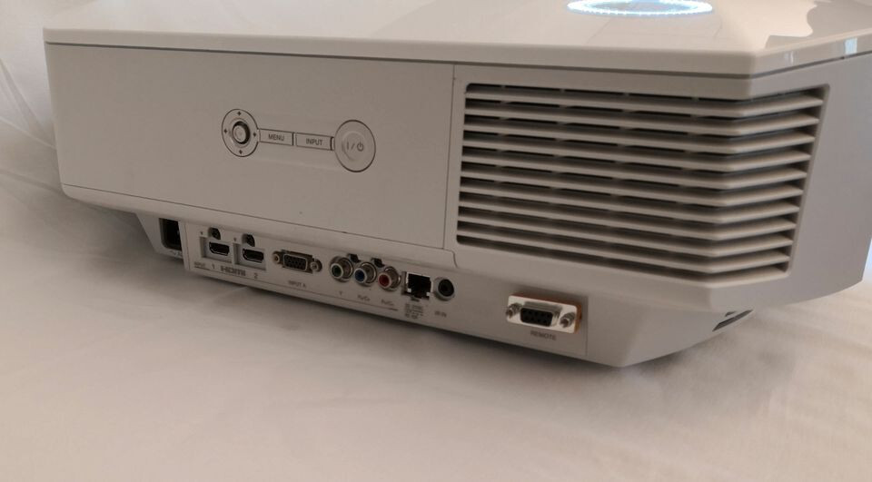 Sony VPLHW55ES 3D Beamer Full HD eBay