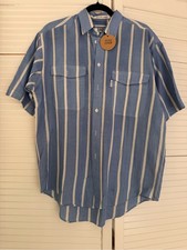 Vintage Levi  s Silver Label Blue  White Striped Short-Sleeve Button-Up Shirt