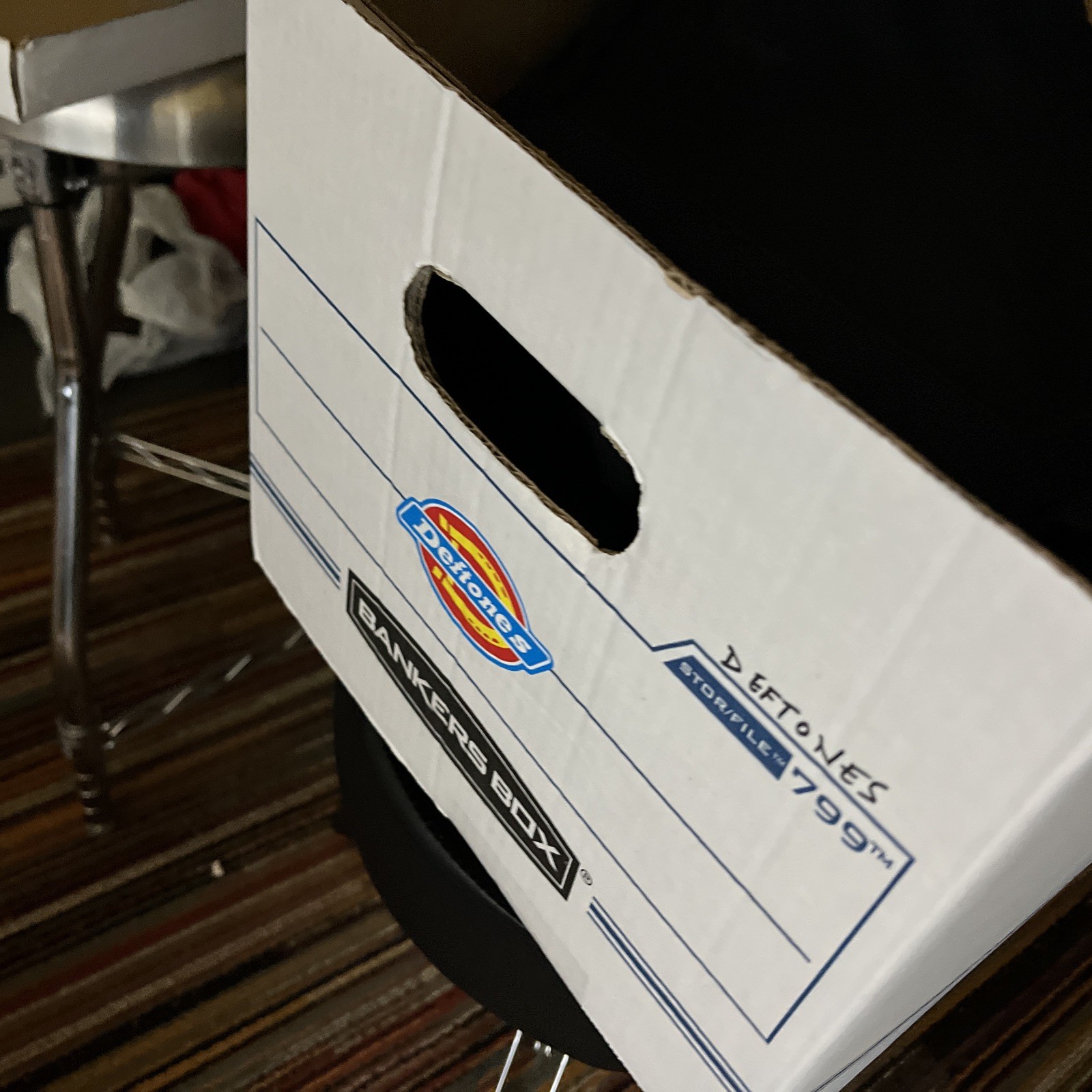 Chubbies Shorts Mens Large 7" Inseam Navy Blue Elastic Waist Cotton Chino