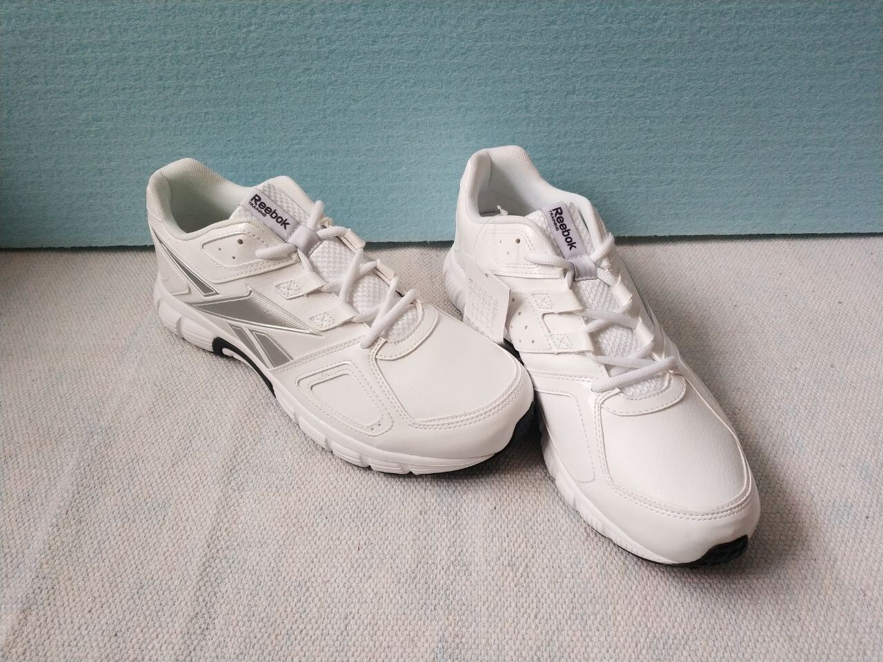 SAOLA Reebok Versa Train 20 V52970 Sneakers da uomo originali US 11