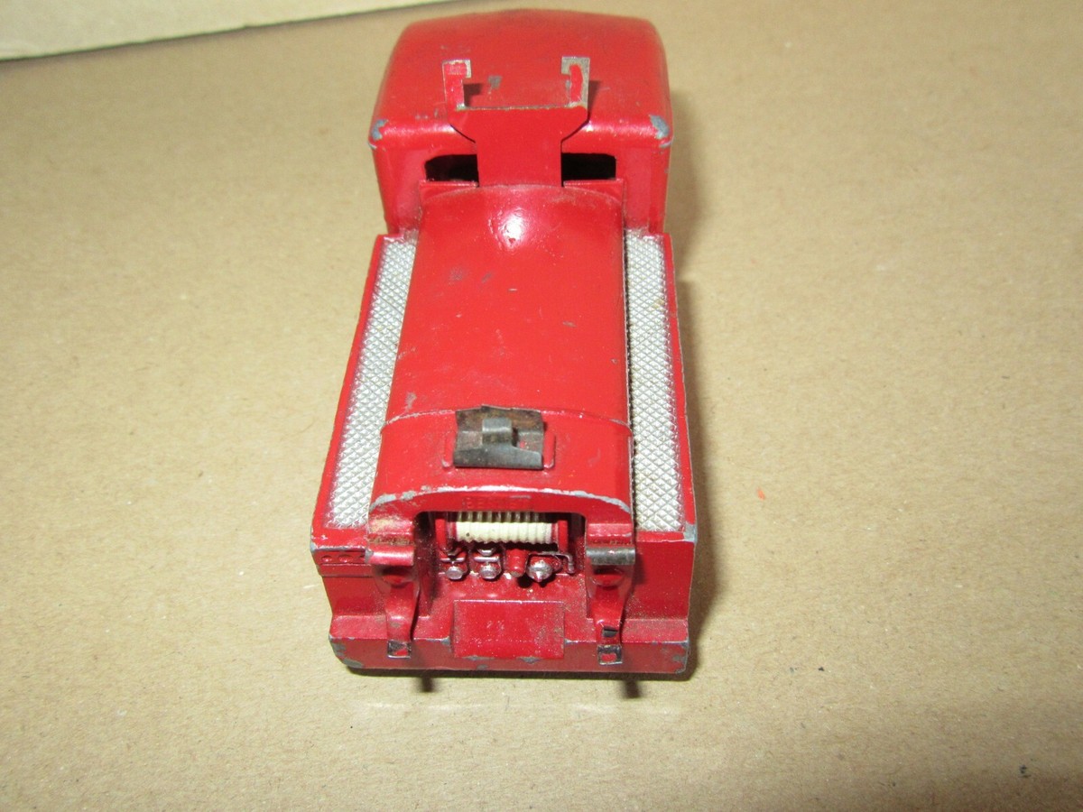 Dinky Toys Berliet 1er Secours Réf 32E – Made In France, Meccano