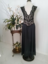 NEW VINTAGE OLGA BLACK NIGHTGOWN 100 NYLON BEAUTIFUL LACE TOP LARGE