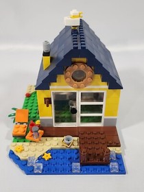 2015 Lego Creator 31035 Beach Hut