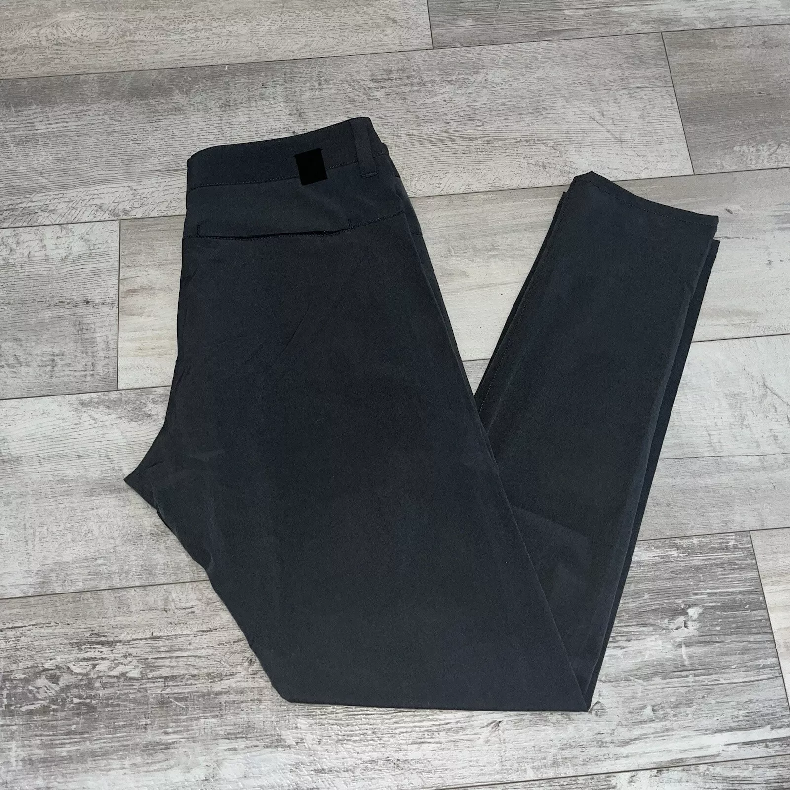 vuori aim pant stretch golf chino performance pants