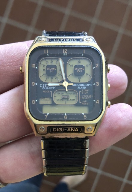 citizen vintage digital watch