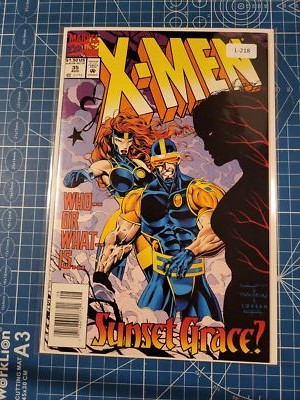X-MEN #35 VOL. 2 9.0+ 1ST APP MARVEL COMIC BOOK L-218 | eBay