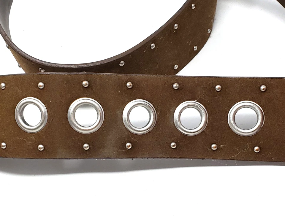 Cinturón Aeropostale Cuero Marrón Mini Tachuelas Tono Plateado Metal Hebilla Talla L Foto 3 de 4