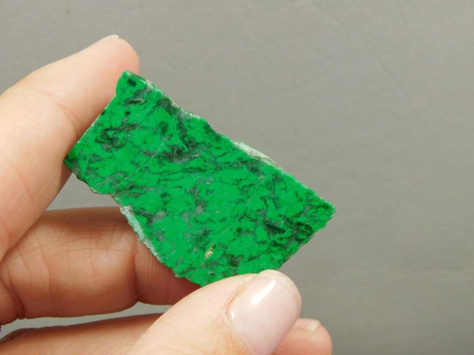 Maw Sit Sit Unpolished Stone Slab Green Jade Small Rock #O13 - Image 4 of 4