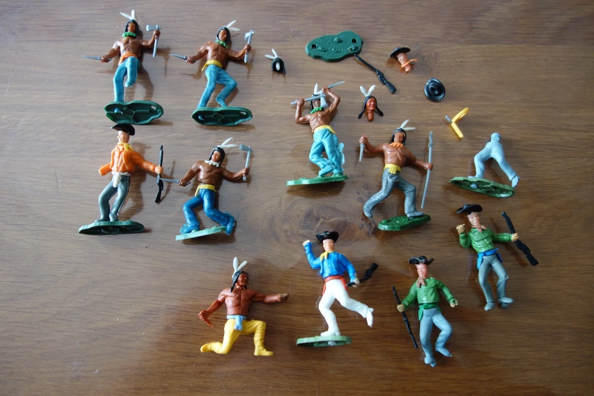 SOLDAT W. GERMANY FAR WEST / FIGURINE PLASTIQUE INDIEN