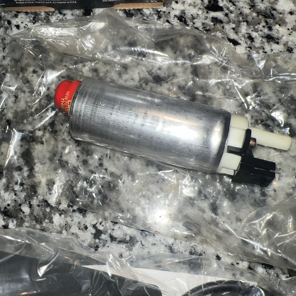 NUEVO Kit de bomba de combustible eléctrica Carter P74006 Chevy Buick Pontiac Olds 1987-1997 Foto 4 de 4