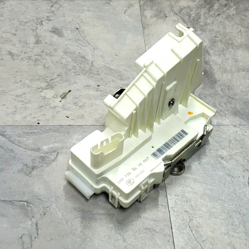 Actuador de cerradura de puerta trasera derecha original OEM LIFE WARR 09 a 12 Mercedes-Benz GL550 Foto 4 de 4