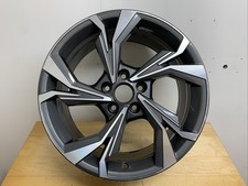 1 x AUDI A3 S3 A3L 8Y 18