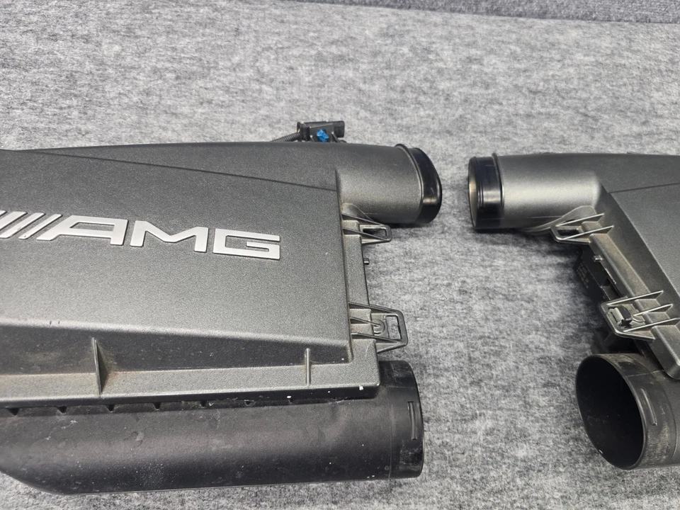 CONJUNTO DE LIMPADOR DE ENTRADA DE AR MOTOR MERCEDES W222 S560 S550 S63 FABRICANTE DE EQUIPAMENTO ORIGINAL - Imagem 4 de 4