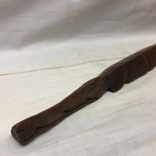 Wooden Shoehorn Alligator Design 14 1/2 Inch Long