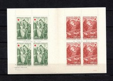 carnet 8 (2x4) timbres France Croix-Rouge 1970