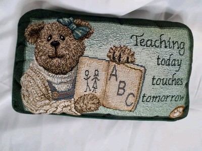 Boyds Bears & Friends Teaching Today Touches Tomorrow Tapestry Pillow