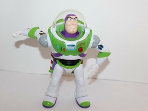 buzz lightyear 2018