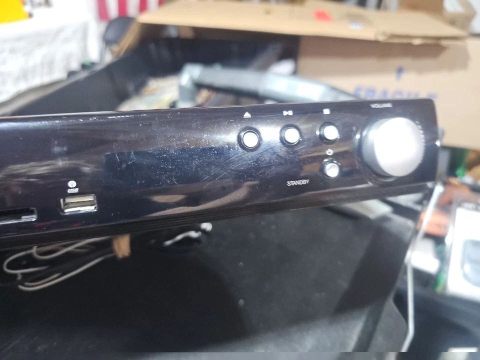 Vintage Coby DVD938 5.1-Channel DVD Player Only. - Image 3 of 4