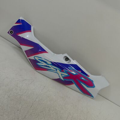 Suzuki GSX-R 750 W GR7BB EZ:95 Seitenverkleidung hinten links Seitendeckel B3942