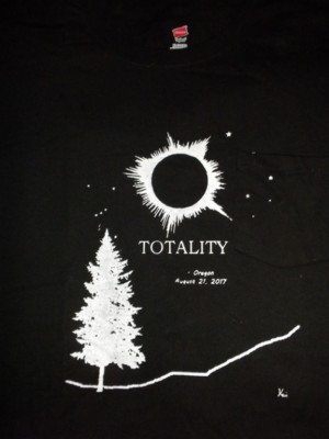 2017 Totality Eclipse Pocket T-Shirt Size: M Mens Womens 100% Cotton Silk Scrnd 