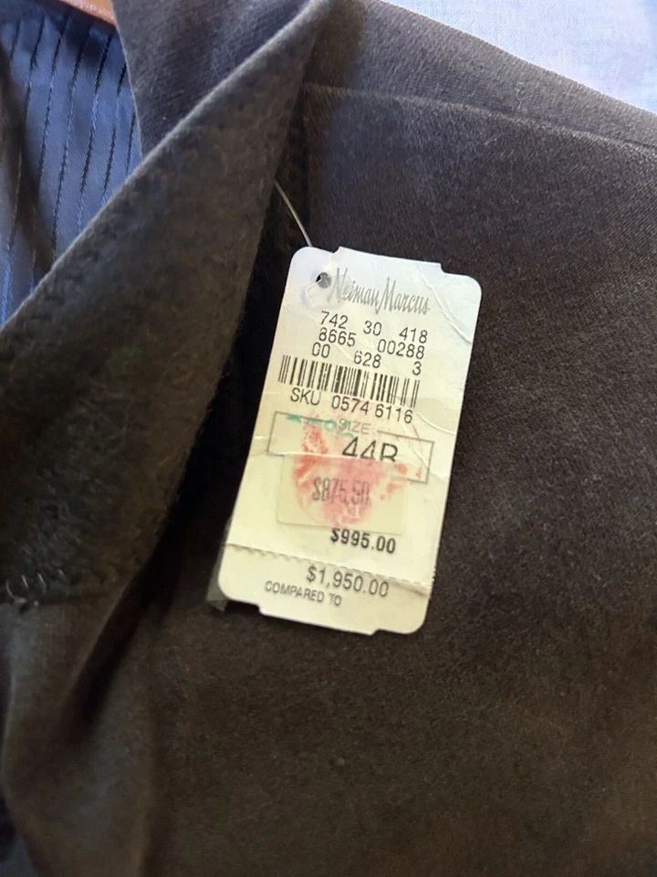 Мужской бархатный костюм Armani Collezioni — новый, никогда не носился - Изображение 3 из 4