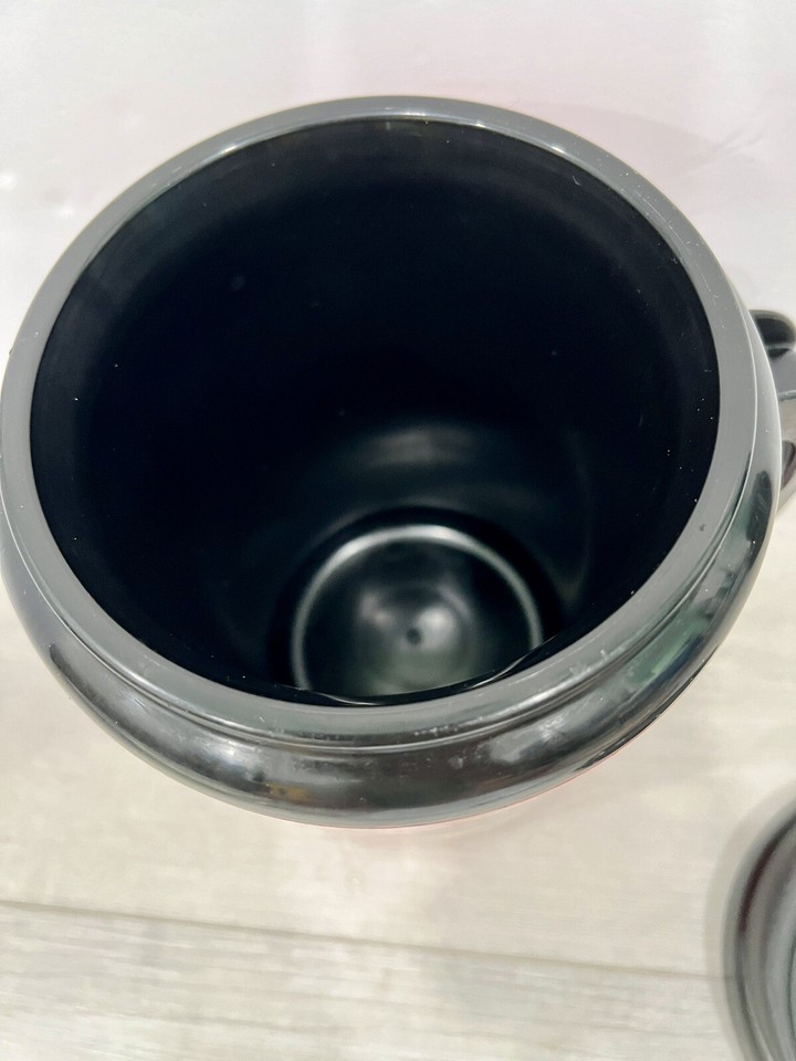 Quik Trip Insulated QT ThermoServ 52 oz Travel Mug Think Quik Flames