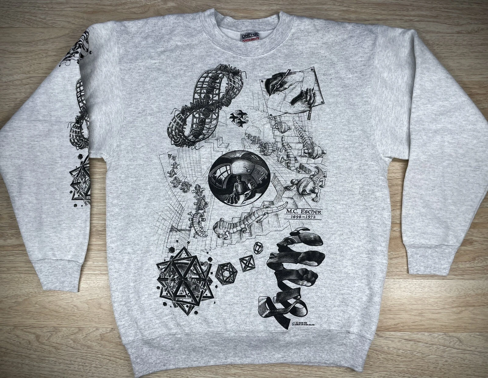 Oneita USA M.C. vintage années 90 Pull col rond imprimé intégral Escher Art Supreme XL