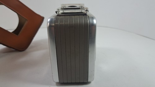 Vintage 1950s KODAK BROWNIE 8mm MOVIE CAMERA f/2.7 Lens Winds & Runs w Rare Case - Picture 7 of 17