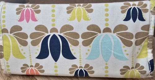 Primrose Hill London Cosmetic Toiletry Travel Storage Bag EUC Multicolor Floral - Picture 5 of 10