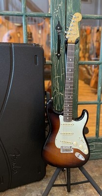 Fender American Professional II Stratocaster 2 Tone Sunburst w/ Fender Hard Case