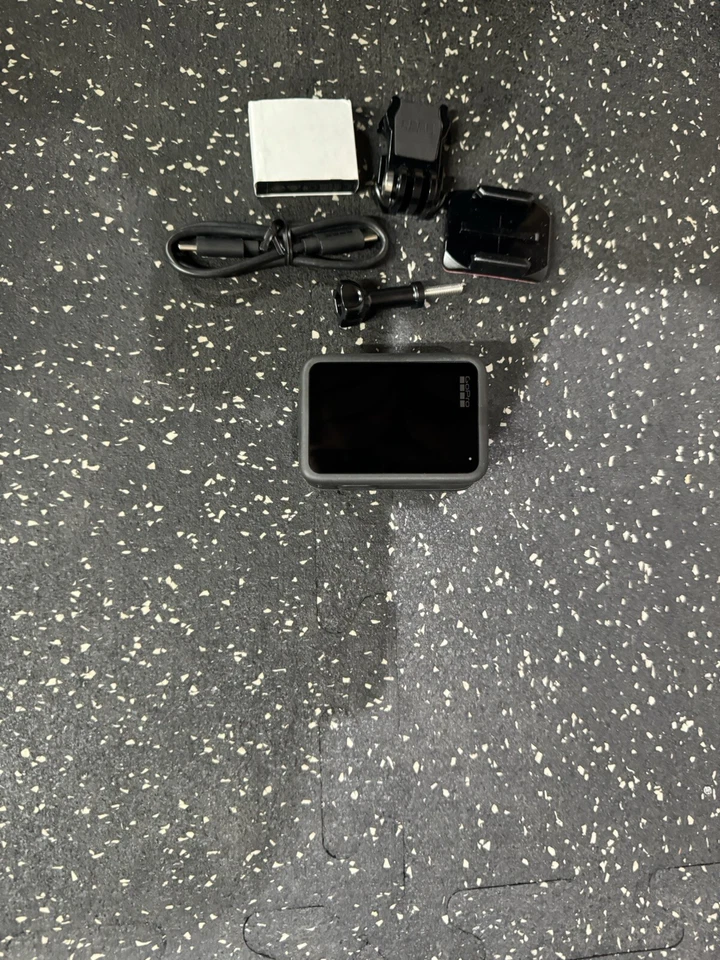 GoPro HERO13 Black - Waterproof Action Camera - 5.3K60 Video, 27MP Photo - Image 4 of 4