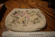 Vintage Art Deco Cream Beaded Purse Evening Bag Floral 50s 60s Japan