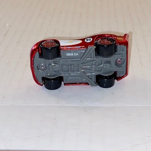 DISNEY PIXAR CARS VHTF SCAVENGER HUNT METALLIC CARS 3 LIGHTNING MCQUEEN *CHASE* - Picture 6 of 6