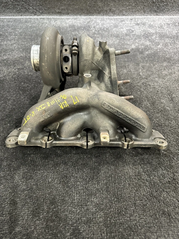 Conjunto de turbocompresor Kia Optima 2017 2,0 L OEM Foto 3 de 4