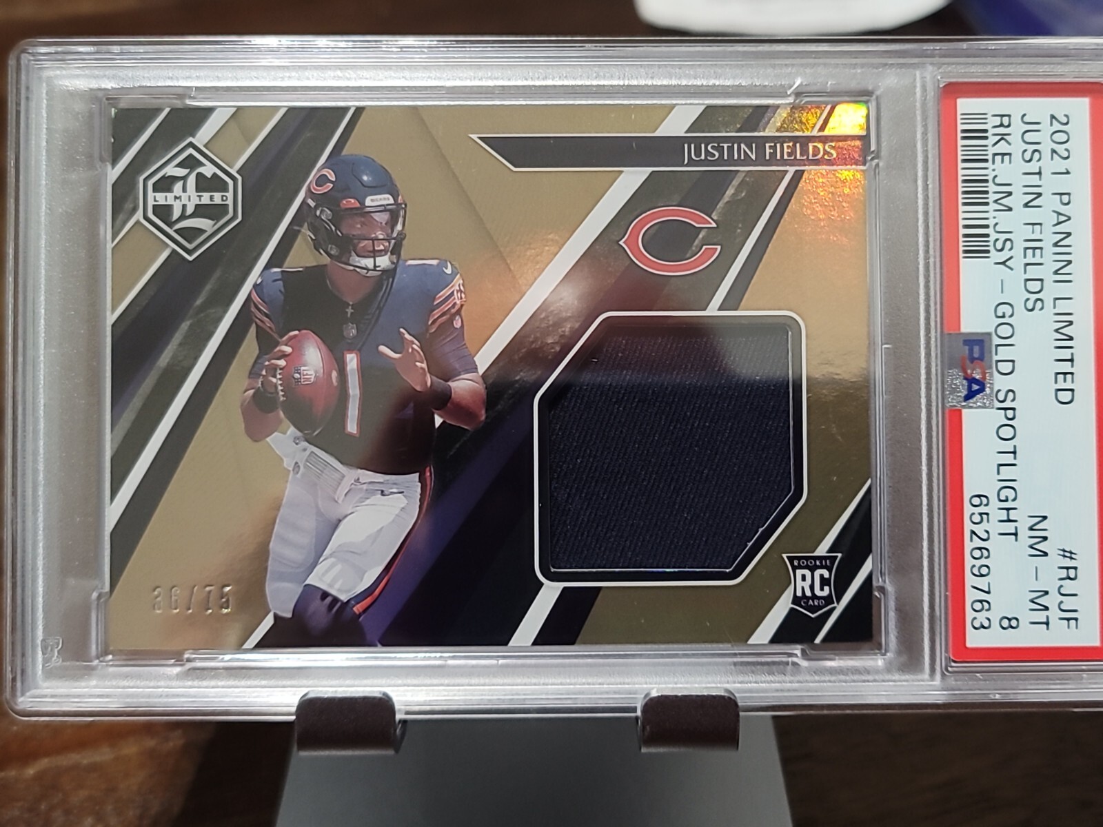 Justin Fields Panini Limited Rookie Jumbo Jerseys #RJJF Gold Spotlight